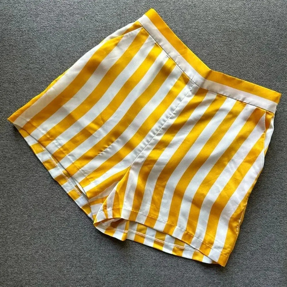 Juicy Couture Pants - Juicy Couture Yellow & White Striped High Waist Shorts Size 6